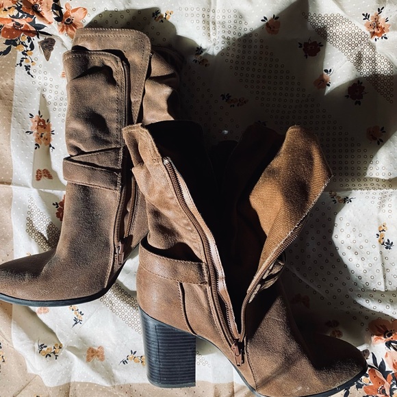 Urban Cowgirl Boot/Booties, Carlos Santana, SIZE 9-M EUC - Picture 2 of 9